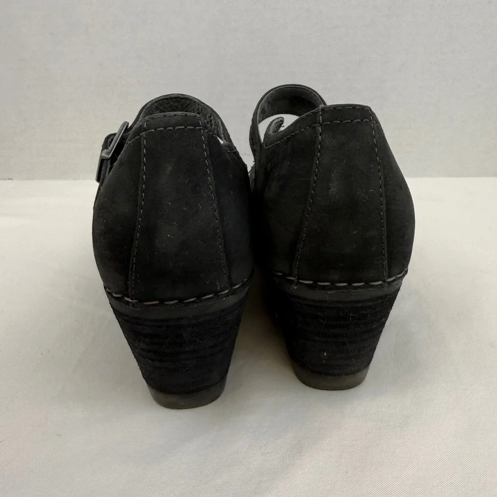 Dansko black nubuck